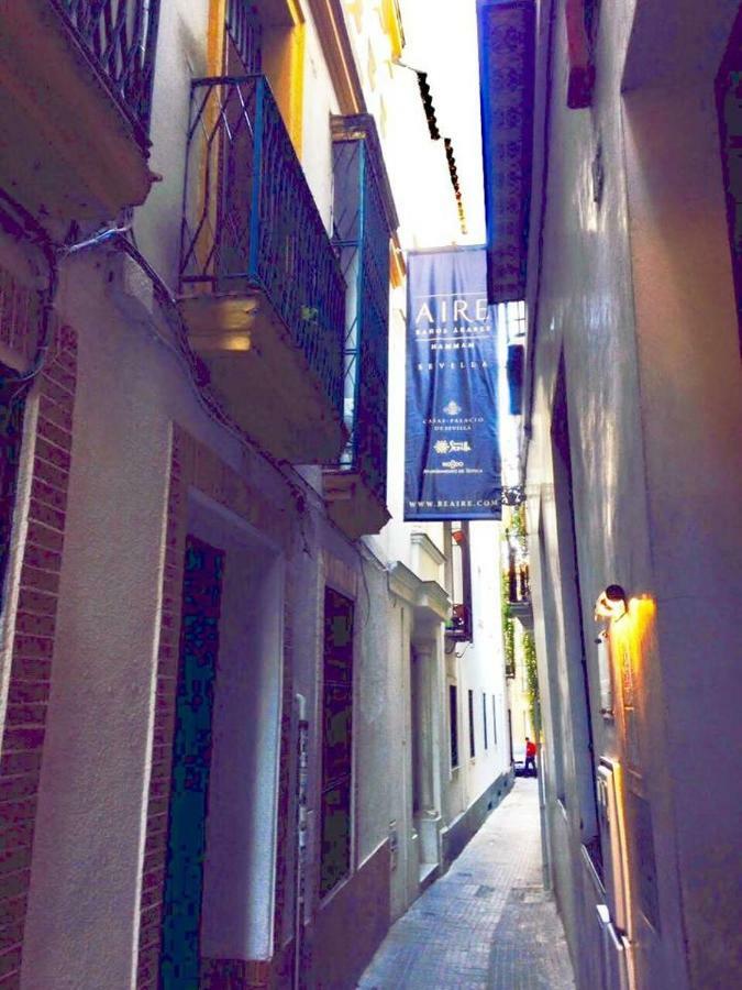 Loft Aire Sevilla Cathedral Eksteriør billede