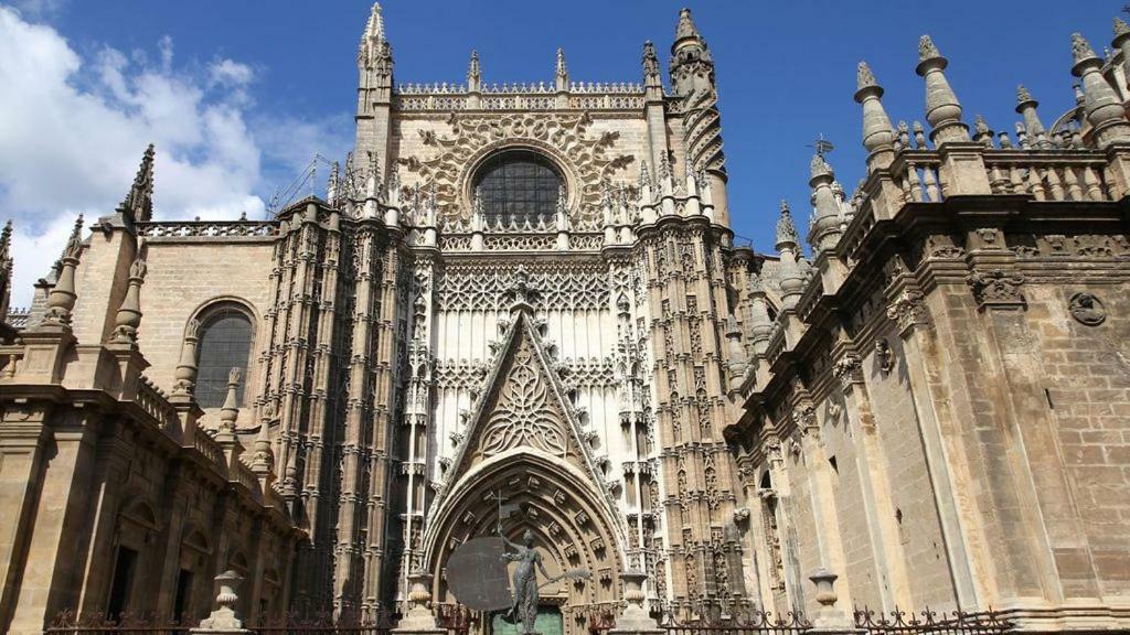 Loft Aire Sevilla Cathedral Eksteriør billede