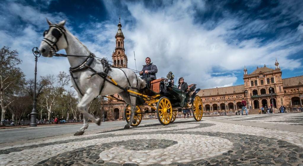 Loft Aire Sevilla Cathedral Eksteriør billede